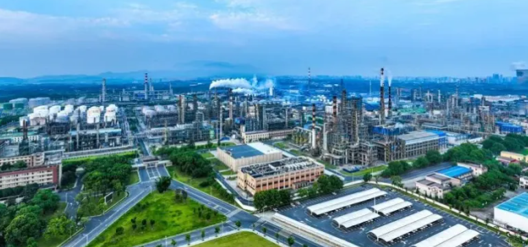 东莞市魔方网络科技电商平台搭建方案：如何选择适合企业的系统架构